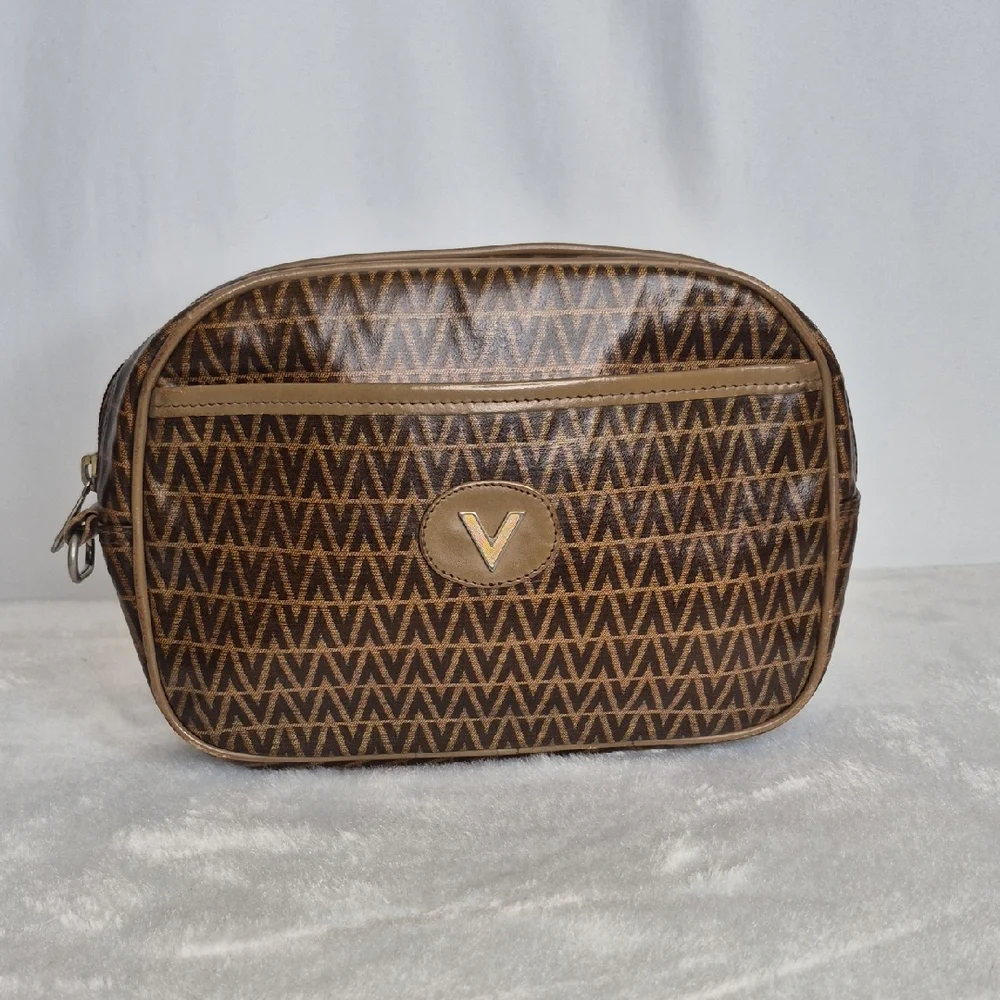 Mario Valentino  Cosmetic Toiletry Pouch Clutch (UNISEX)